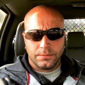 Meet your Posher, Charles